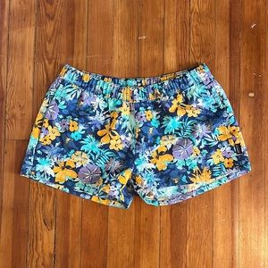 Patagonia Barely Baggies Shorts- size medium
